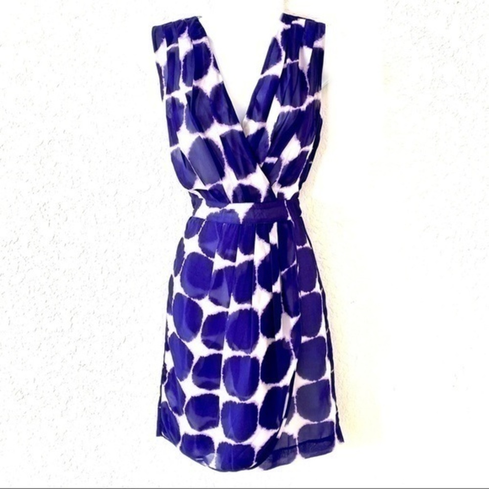 Banana Republic sleeveless plunge faux wrap dress white & purple tie dye circles